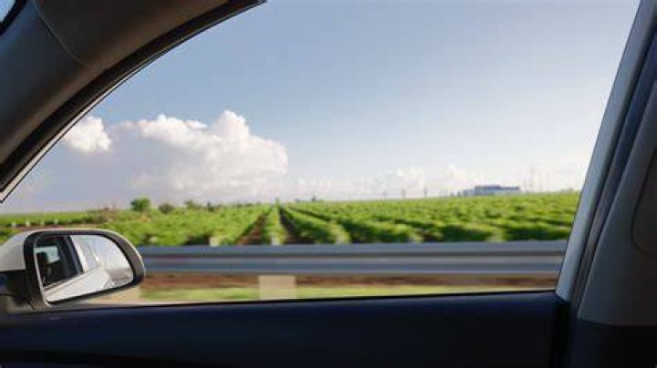 Changing the default driving view angle
