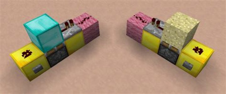 How does a redstone pulse generator work?