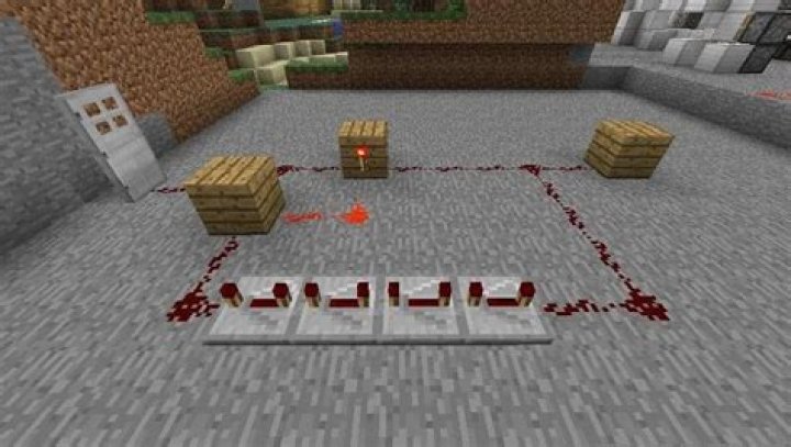 How to create a closed redstone circuit on a timer?