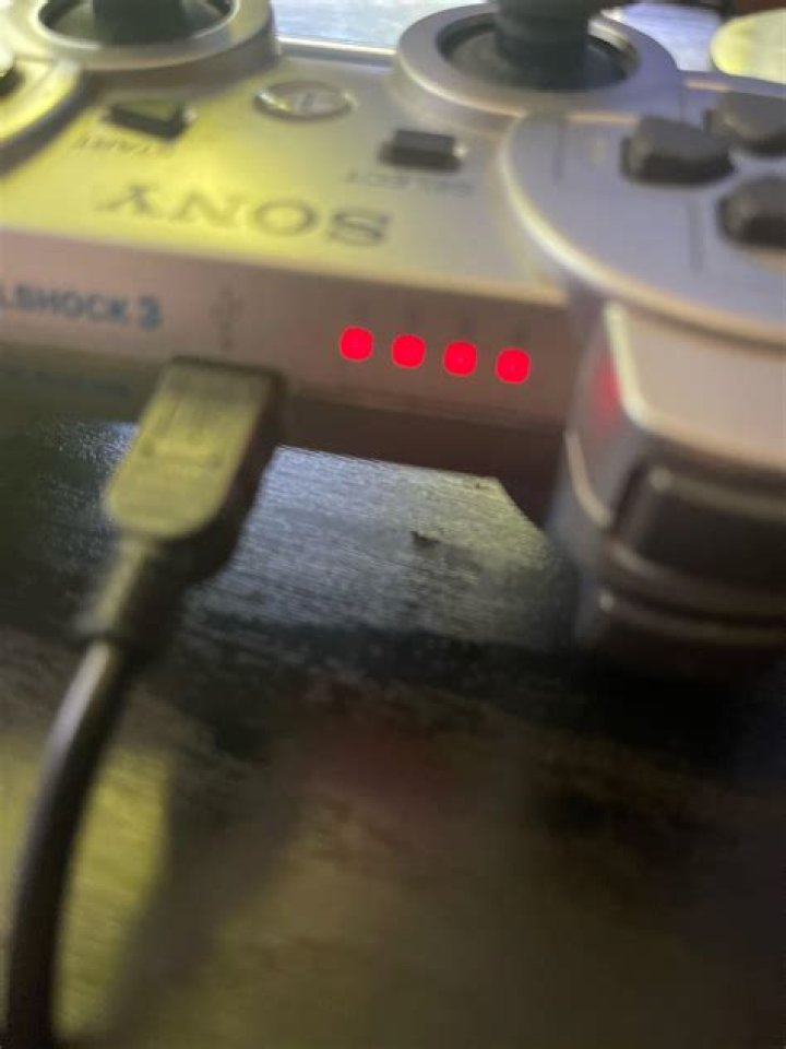 PS3 controllers won't sync - nothing works, help!