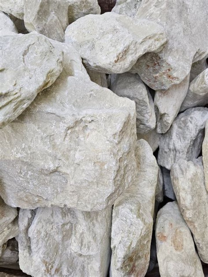 Small White Soapstone vs. White Soapstone